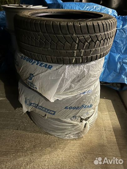 Зимняя резина с дисками 235/55 R18