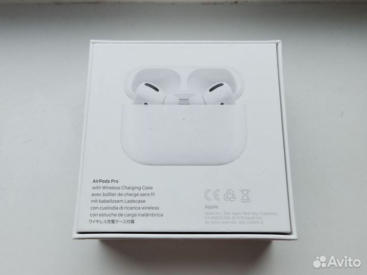 Коробка от оригинальных AirPods Pro
