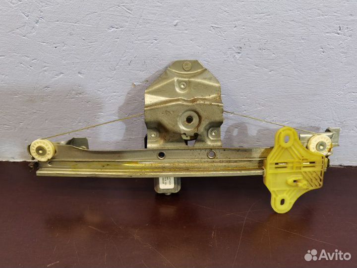 Стеклоподъемник задний правый Renault Kaptur