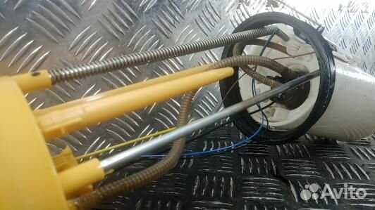 Насос топливный электрический volkswagen amarok 1 (8AG55M701)