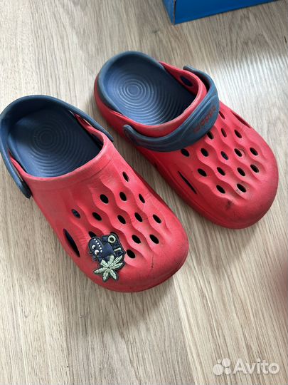 Сандалии кроксы