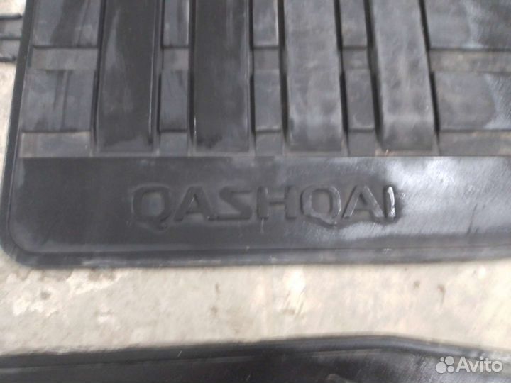 Автомобильные коврики резиновые