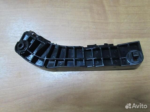 Кронштейн переднего бампера тойота камри 2006