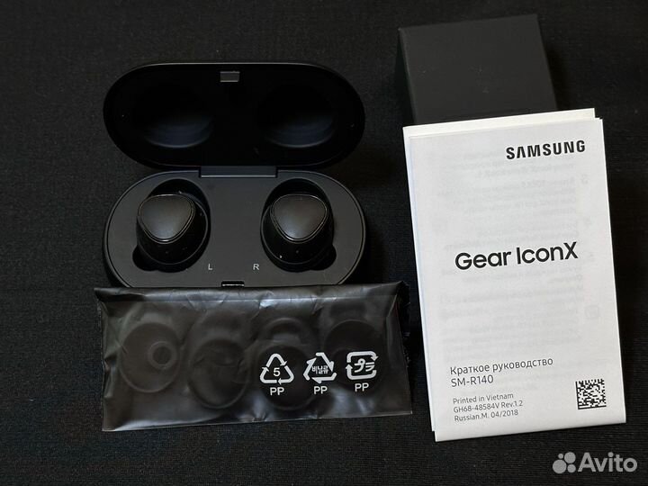 Беспроводные наушники samsung gear iconx