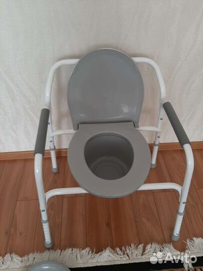 Кресло стул санитарный