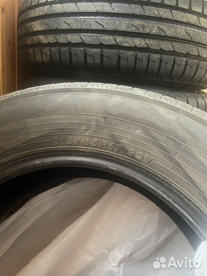 Yokohama BluEarth AE50 215/65 R17