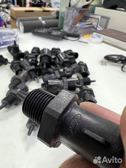 Датчик температуры воздуха Ford Sonata Santa fe