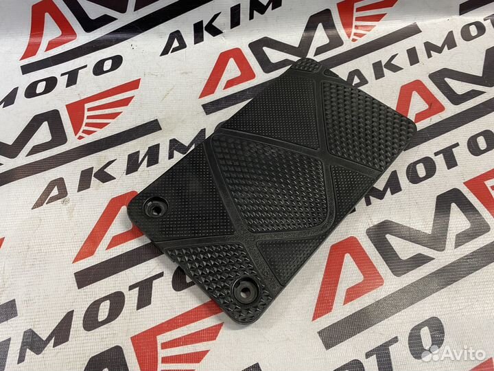 Крышка акб Suzuki Address V50