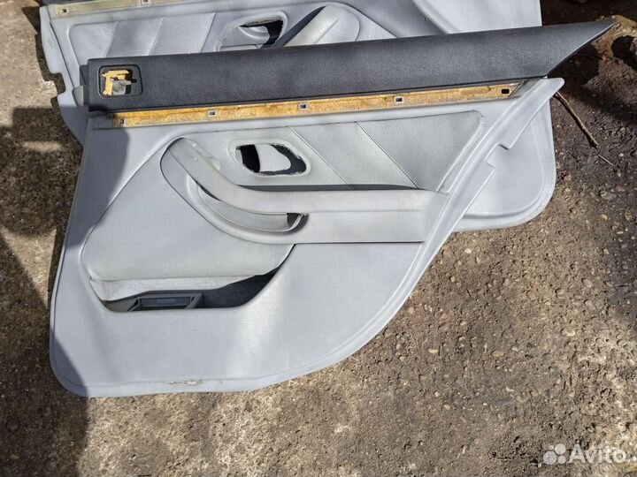 Бмв е39 дверные обшивки серая кожа