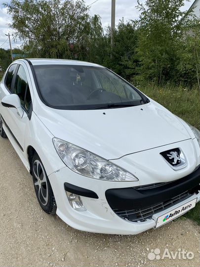 Peugeot 308 1.6 AT, 2010, 154 861 км