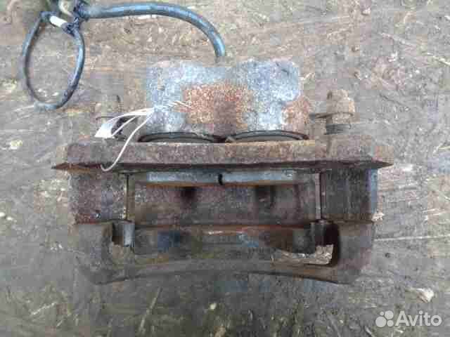 Суппорт передний левый Suzuki XL-7 2