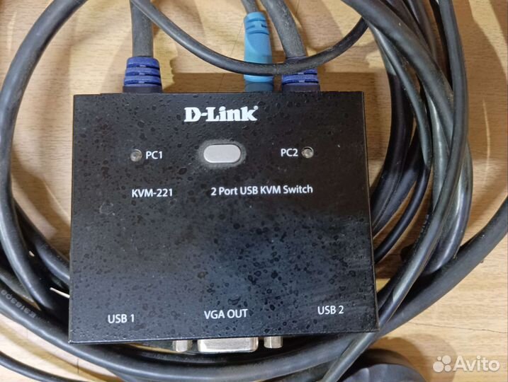 KVM переключатель D-Link KVM-221