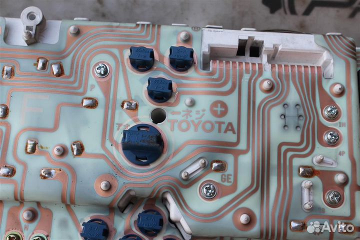 Панель приборов Тойота Церес