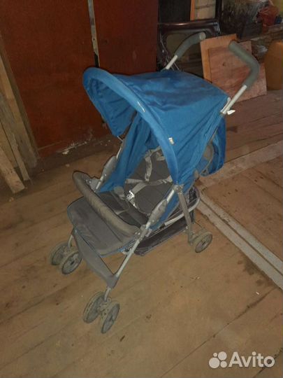 Прогулочная коляска