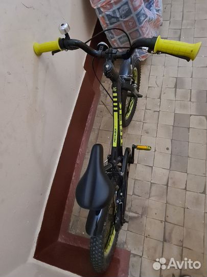 Детский велосипед trek 16