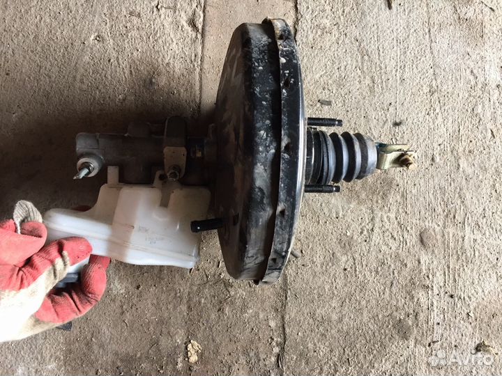 Faw v5 главный тормозной цилиндр, вакуум