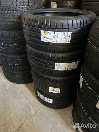 Michelin Pilot Sport 4 S 275/30 R20 и 245/35 R20