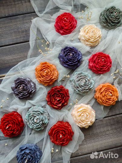 Свеча Пион из пчелиного воска на подарок