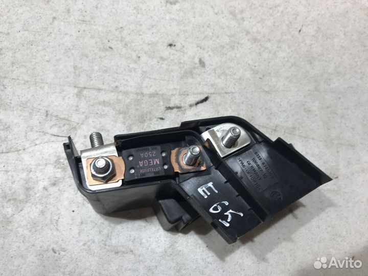 61138385165 Клемма BMW E65