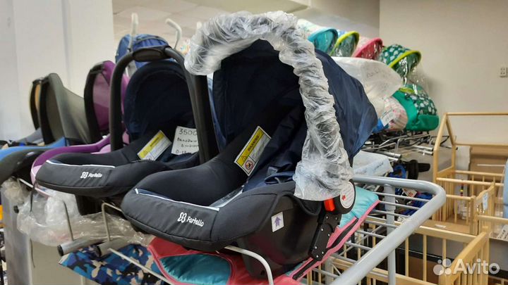 Автолюлька Bambola lb321(0-13кг) новоя