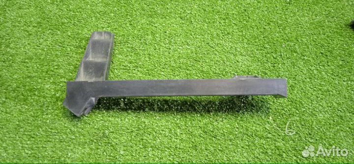 Направляющая стекла задняя левая Chevrolet Cobalt