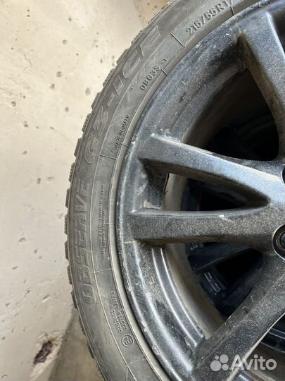 Toyo Observe G3-Ice 215/55 R17