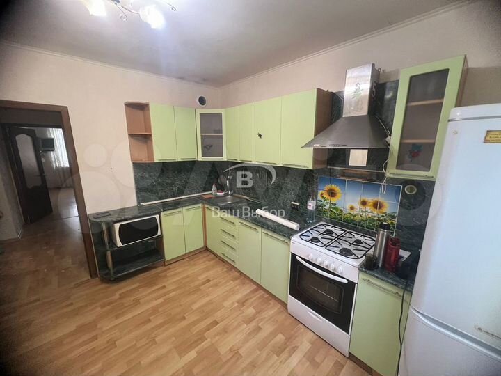 2-к. квартира, 64 м², 1/9 эт.