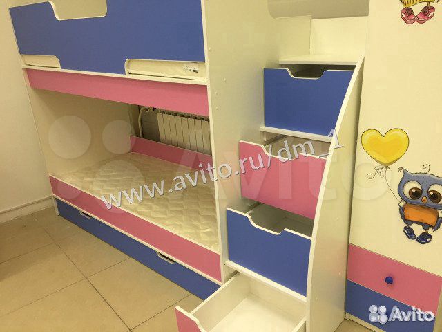 Двухъярусная кровать