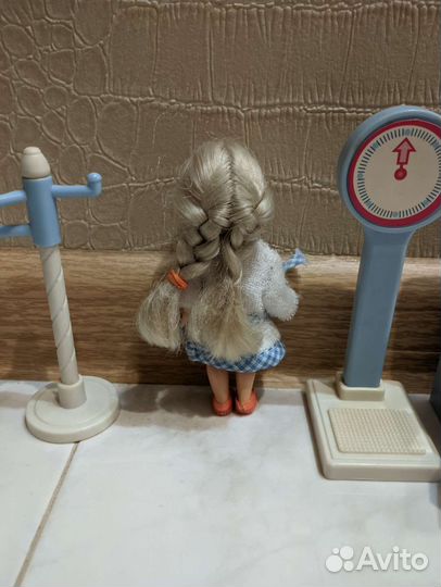 Кукла с мебелью