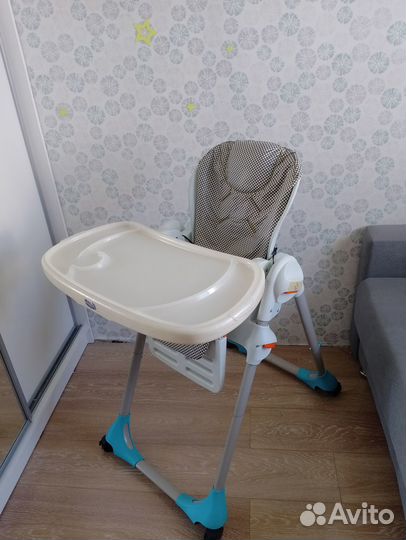 Стульчик для кормления chicco
