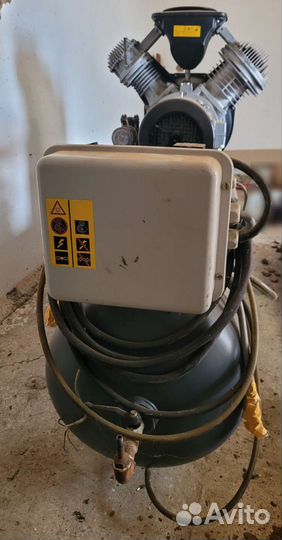 Воздушный компрессор