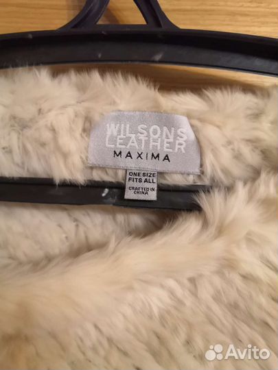 Пончо из вязаного кролика