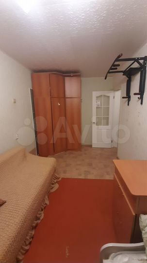 2-к. квартира, 42 м², 3/5 эт.