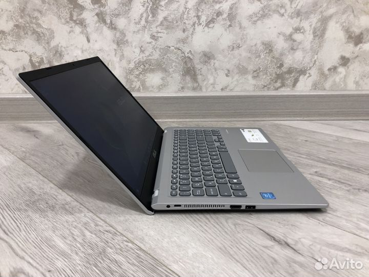 Шустрый asus intel SSD240 озу8