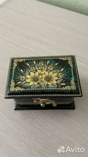 Шкатулка для украшений