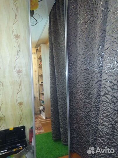 Дверь с зеркалом от шкафа купе