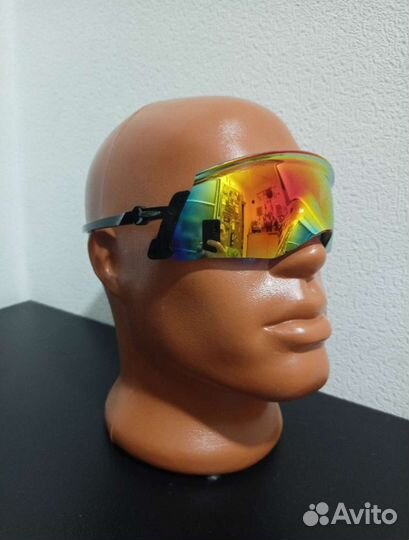 Спортивные очки