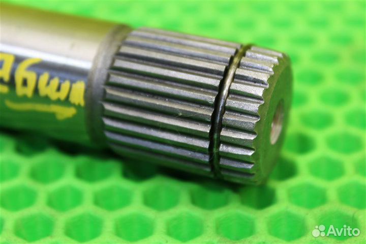 Полуось передний правый Mitsubishi Outlander CU2W