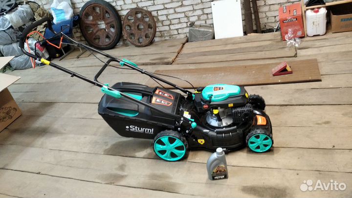 Газонокосилка бензиновая Sturm