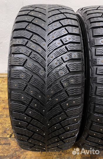 Michelin X-Ice North 4 215/55 R18 99T
