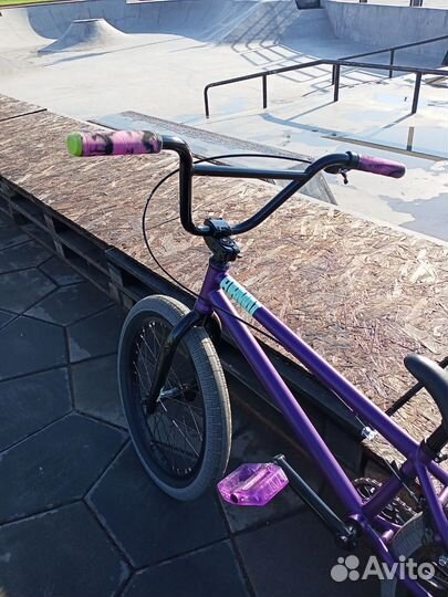 Трюковой велосипед бмх