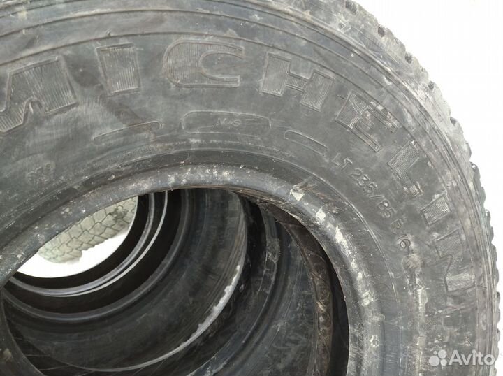 Michelin 235/85 R16C
