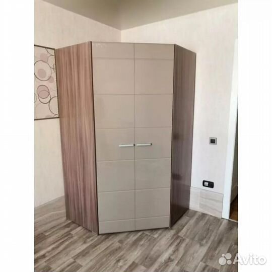 Шкаф угловой двухстворчатый Симба новый