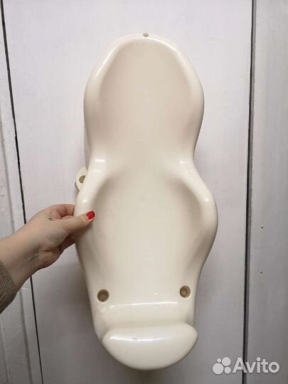 Ванночка для купания с горкой