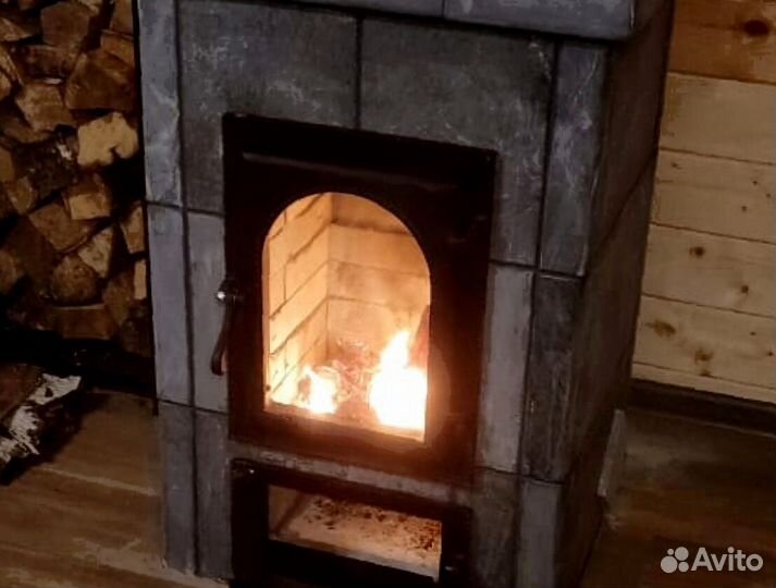 Печь камин отопительная