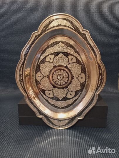 Серебряный поднос Кубачи 875-й пробы