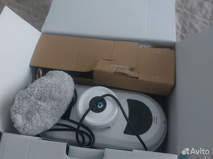 Робот мойщик окон