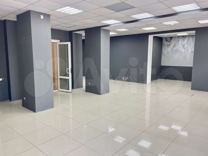 Торговая площадь, 102 м²