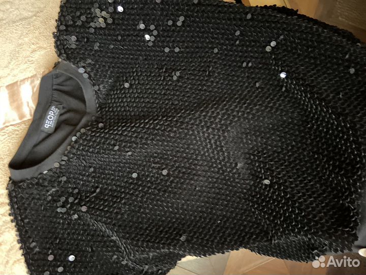 Кофта с двусторонними бархатными пайетками Италия