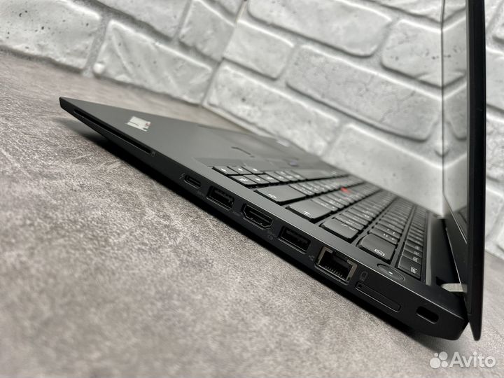 Lenovo ThinkPad T470S c LTE i7-7500u 512Gb 8Gb